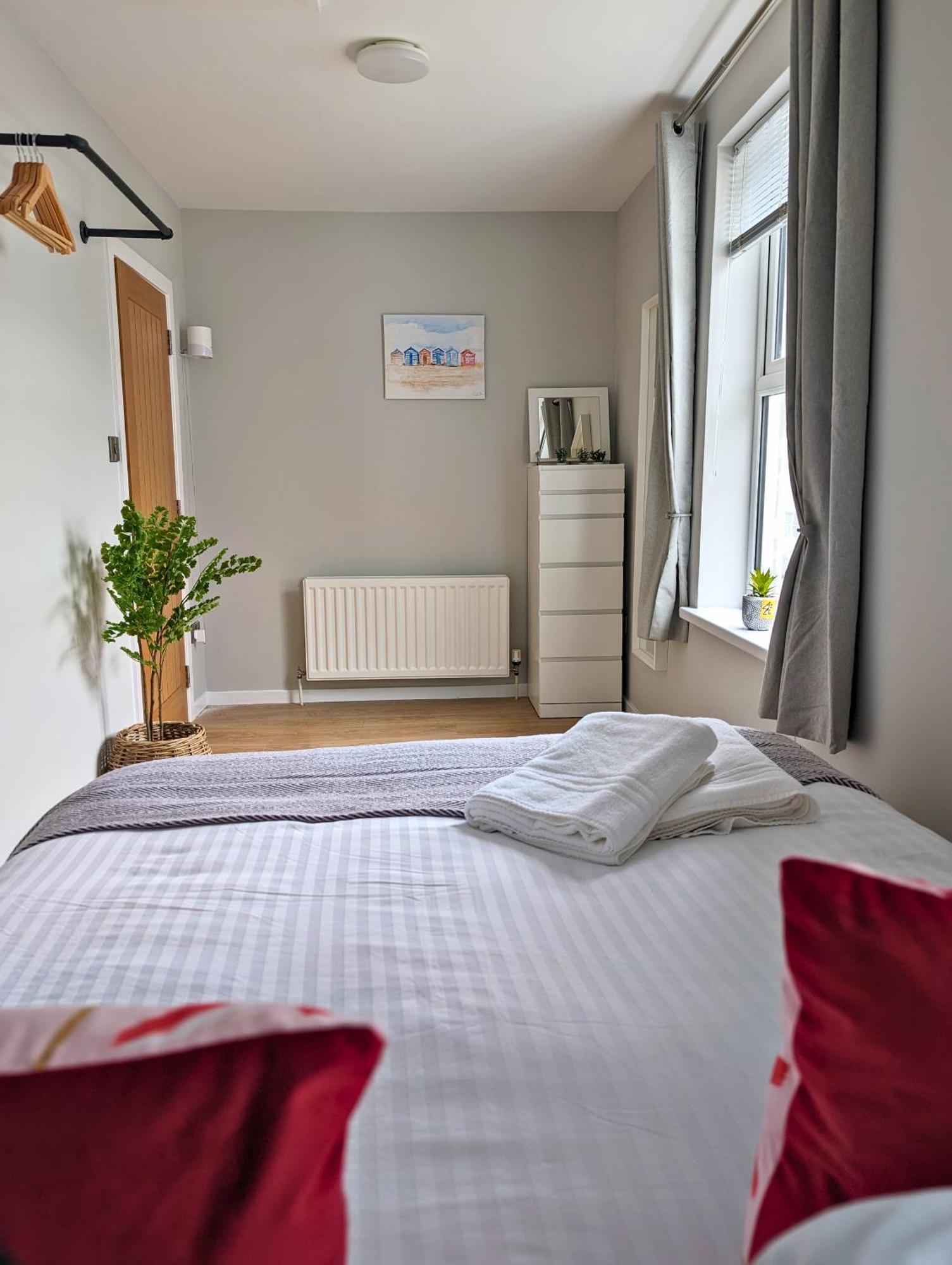 5 Princess Green - Portrush By The Sea Εξωτερικό φωτογραφία